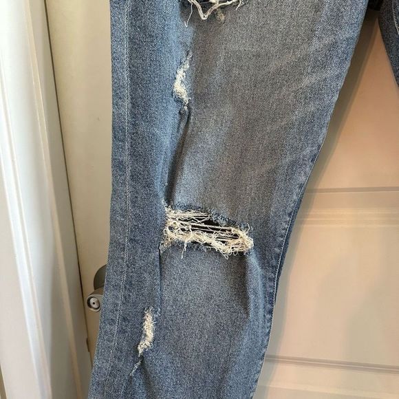 NWT Torrid Mom Straight Vintage Distressed Jean - Picture 8 of 12